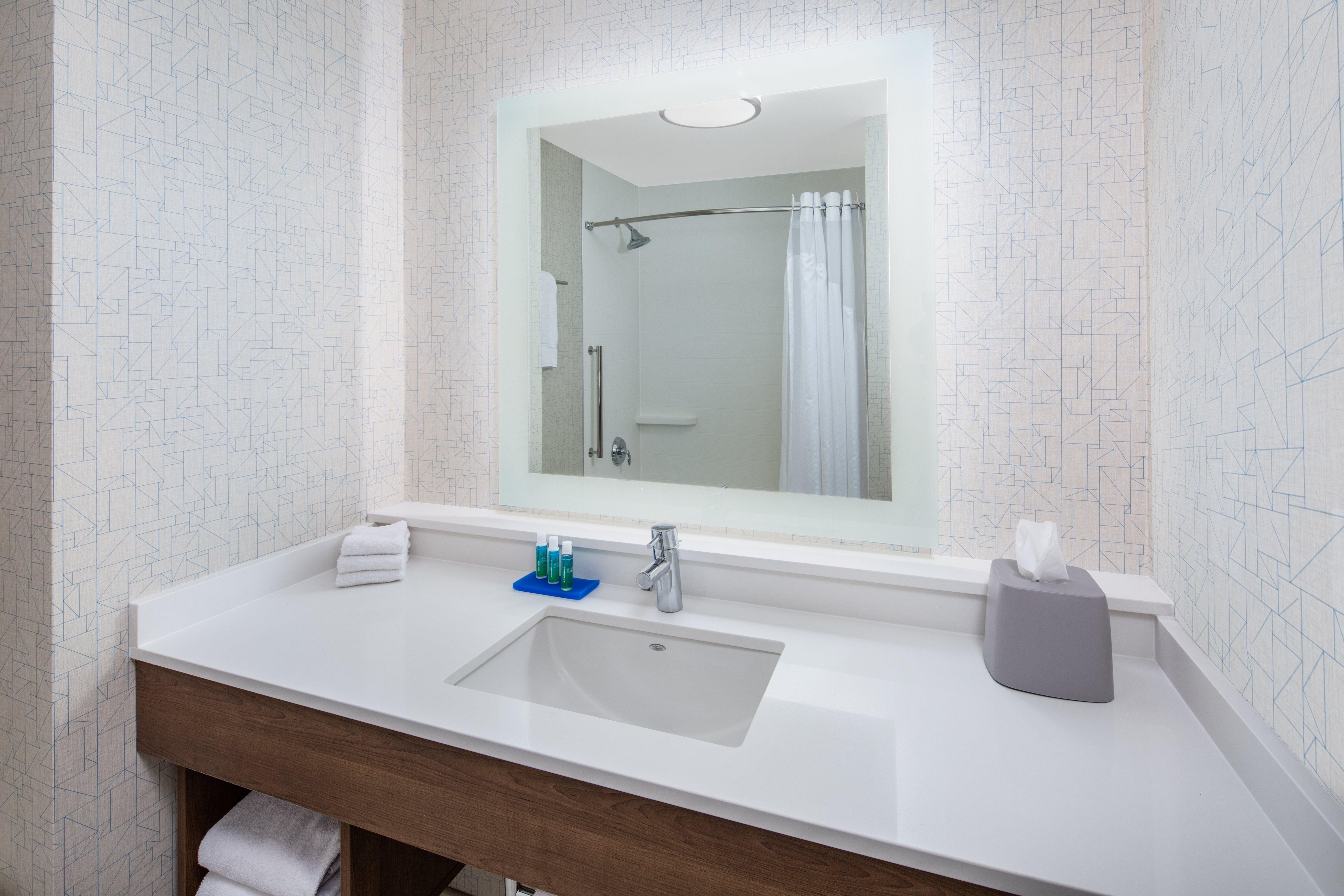 Holiday Inn Express Ontario By Ihg Creekside Luaran gambar