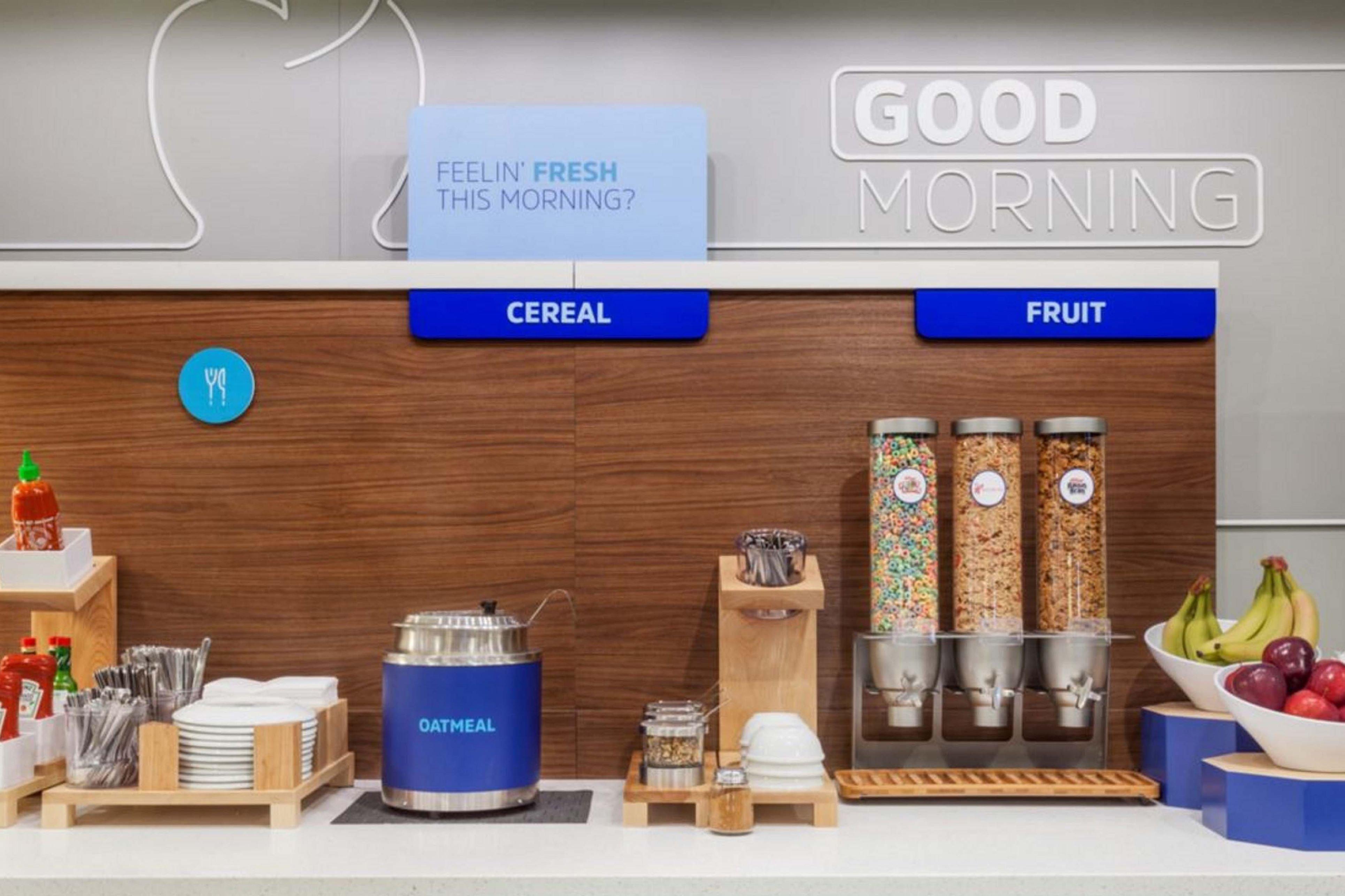 Holiday Inn Express Ontario By Ihg Creekside Luaran gambar