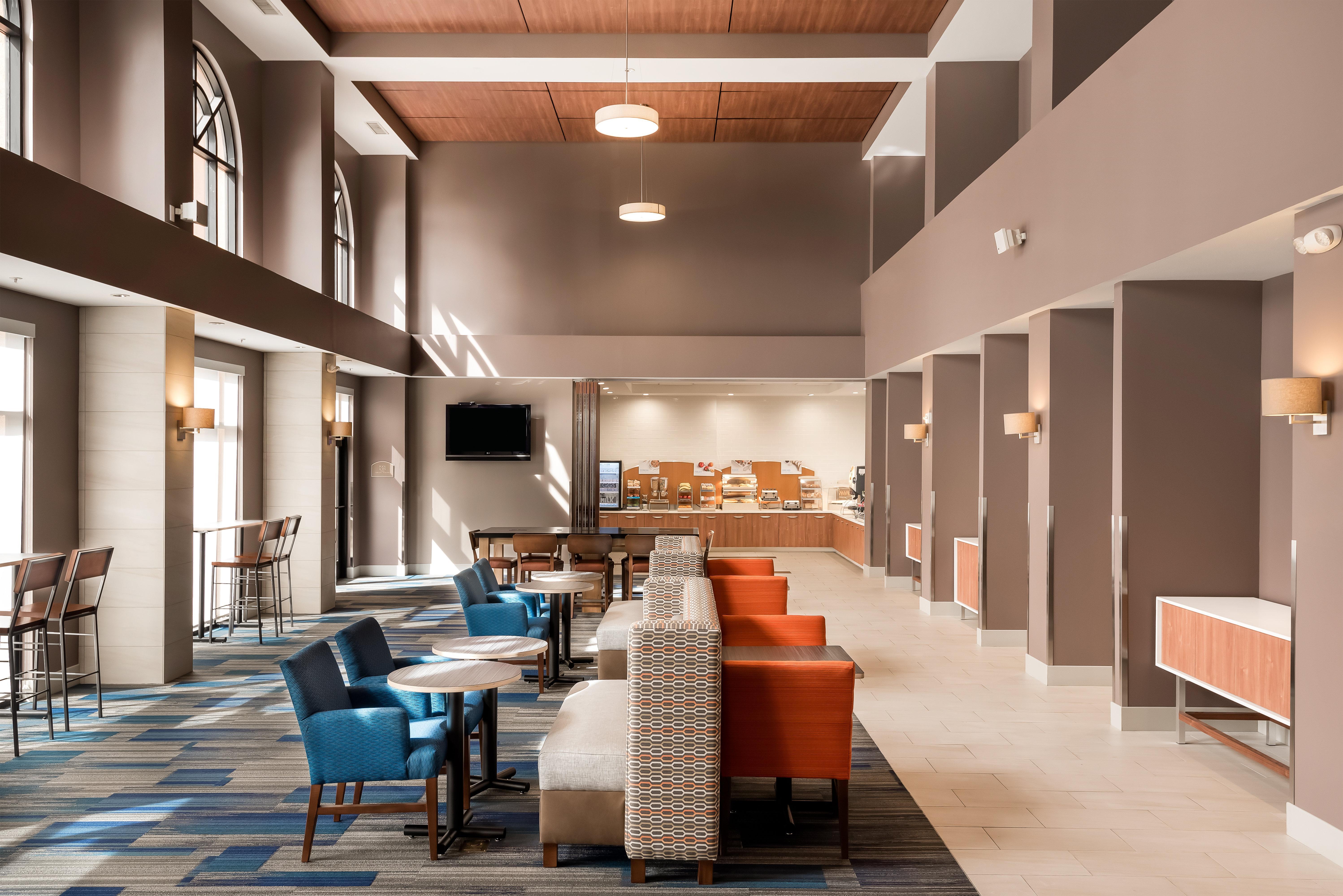 Holiday Inn Express Ontario By Ihg Creekside Luaran gambar