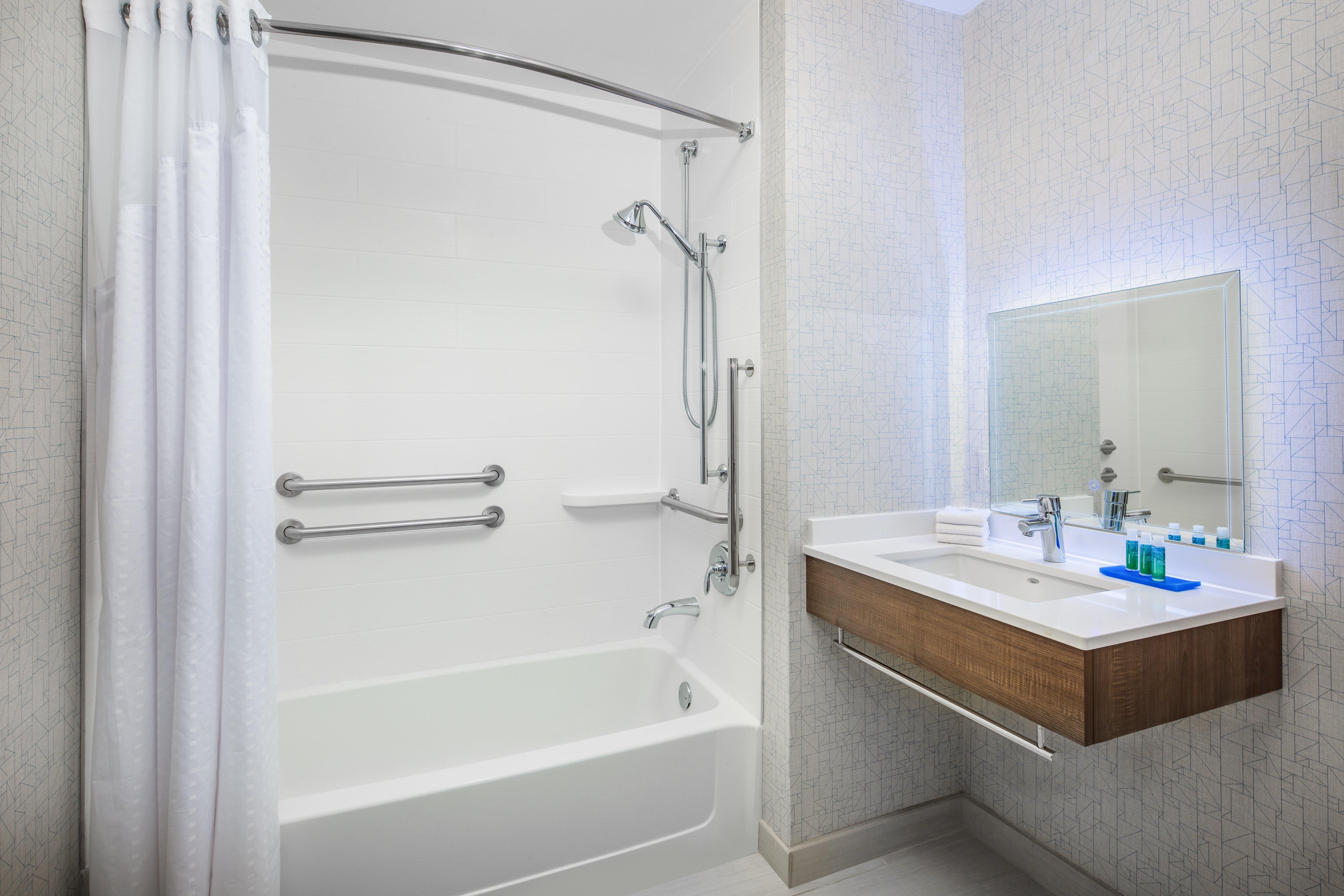 Holiday Inn Express Ontario By Ihg Creekside Luaran gambar