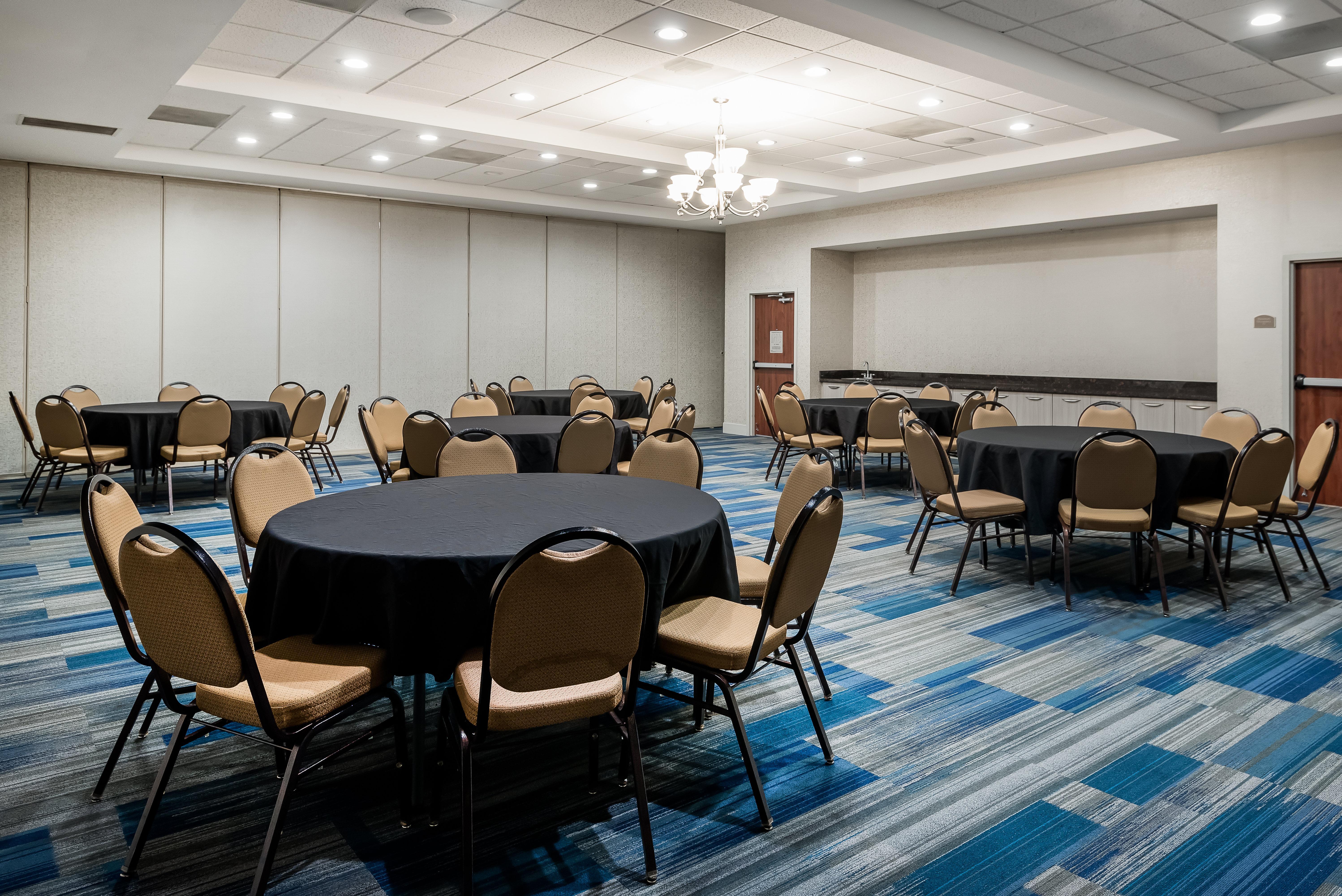 Holiday Inn Express Ontario By Ihg Creekside Luaran gambar