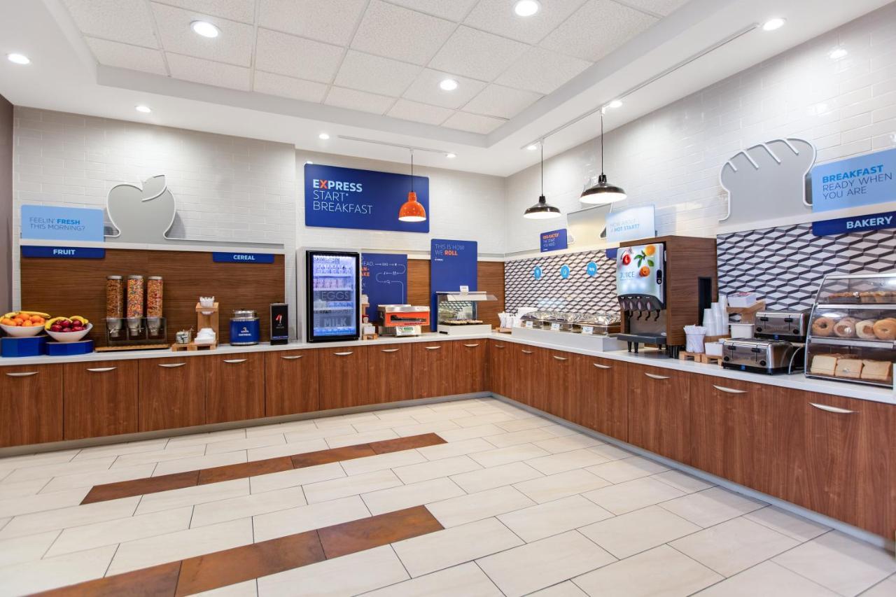 Holiday Inn Express Ontario By Ihg Creekside Luaran gambar